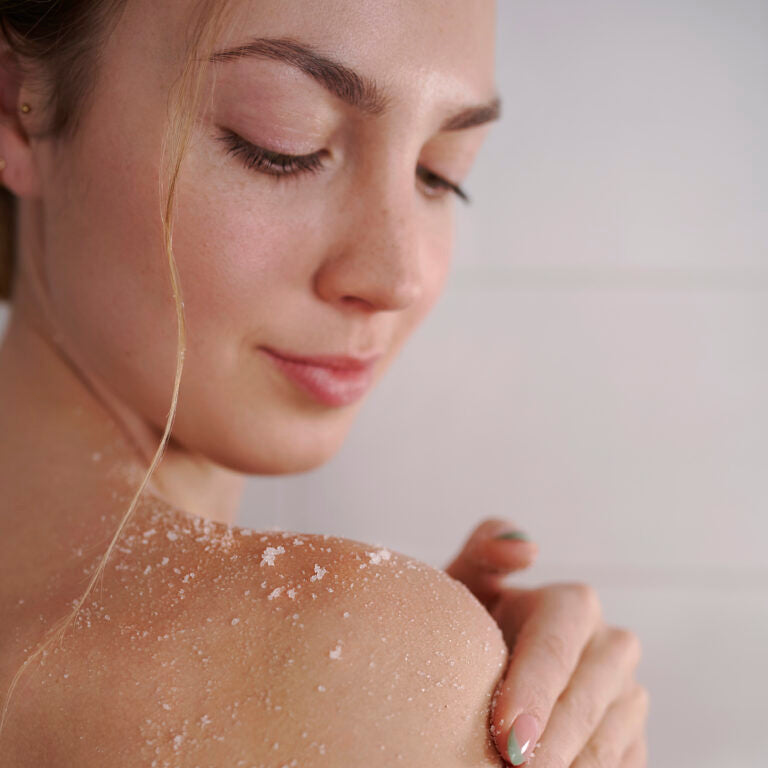 Lavender Body Scrub With Grapefruit Essential Oil - 250 ml